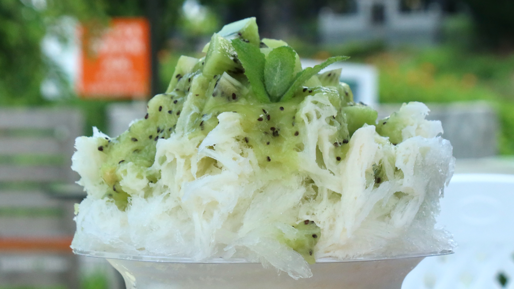 寒冷刺激による頭痛と天然氷